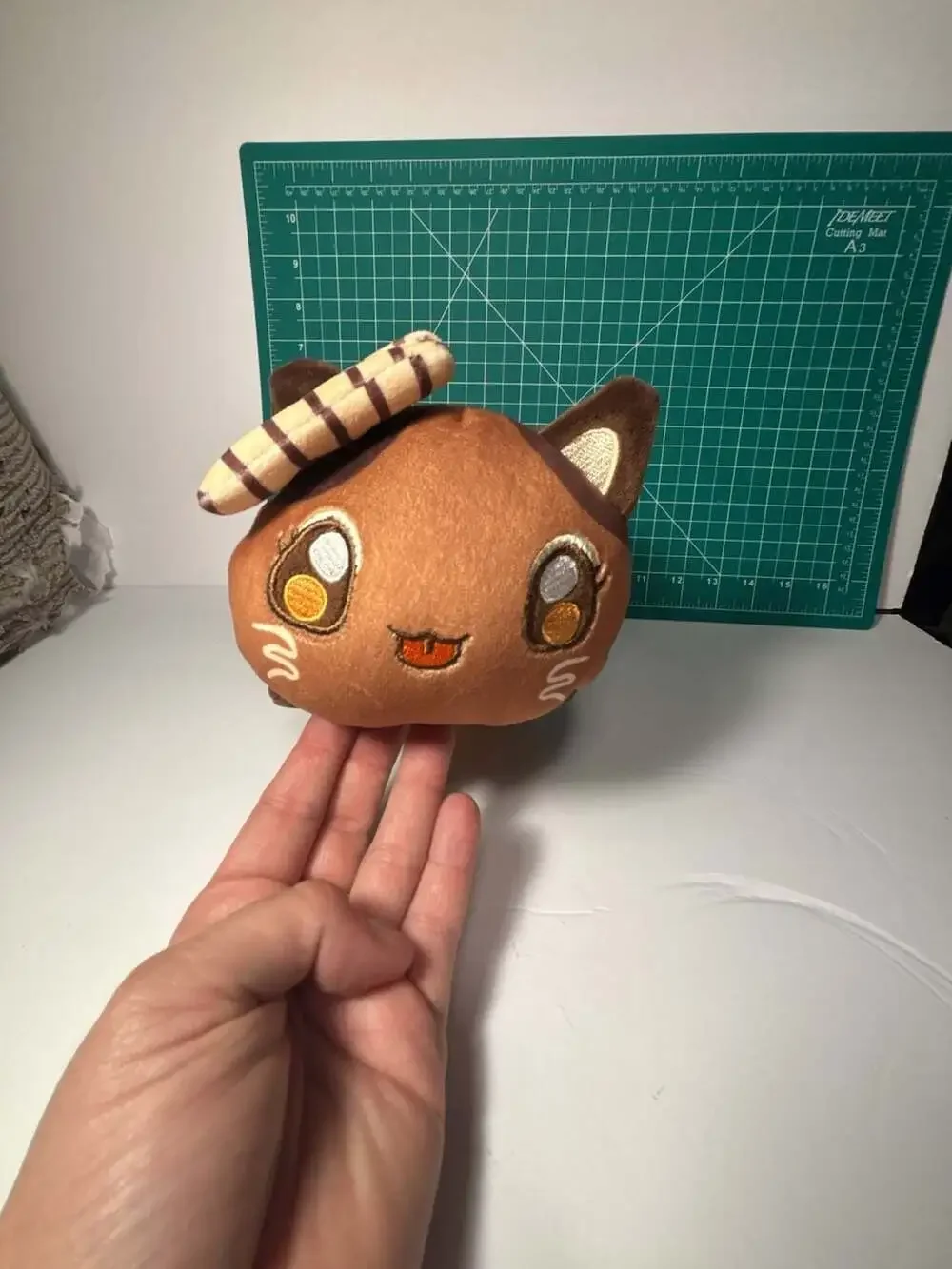 Aphmau MeeMeows Chocolate Cake Cat Plush